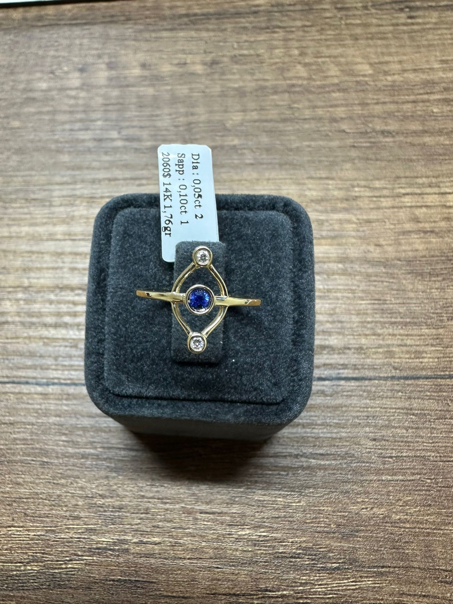 Renkli Taşlı Pırlanta Yüzük