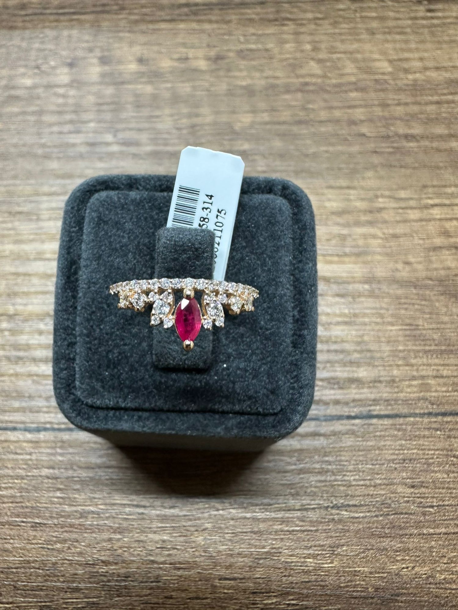 Renkli Taşlı Pırlanta Yüzük